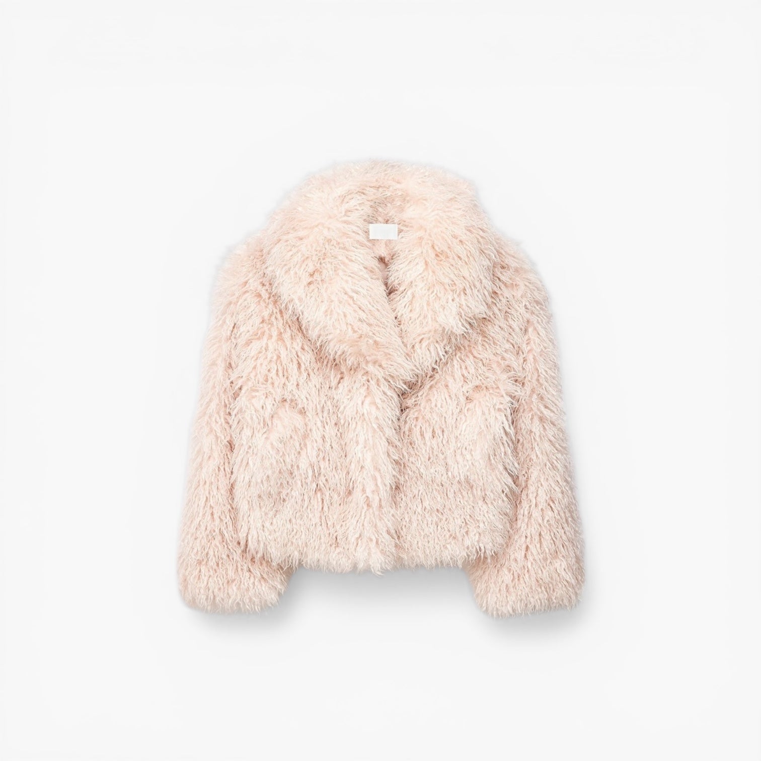 Veste courte pour femme en fausse fourrure rose pâle à poils longs avec col large - Clueless Paris