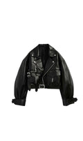 Veste perfecto courte noire en similicuir Clueless Paris avec poches à rabat, ceinture ajustable et détails argentés